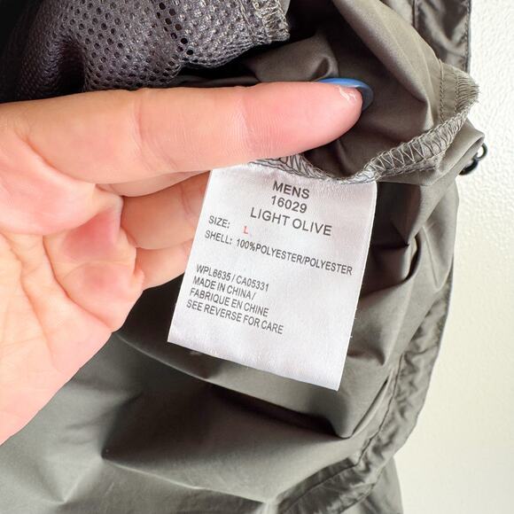 Woolrich Olive Green Full Zip Hooded Spring Rain Jacket  - Large - Picture 4 of 7